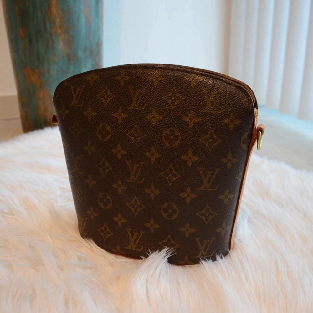 LOUIS VUITTON DROUOT CROSSBODY BAG MONOGRAM VINTAGE AUTHENTIC